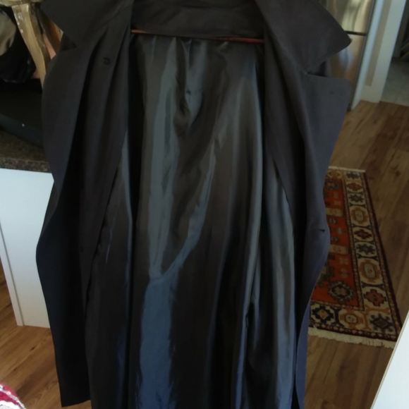 SOLD GREAT DEAL!!!!  MEN'S Double Breasted coat - Picture 5 of 6